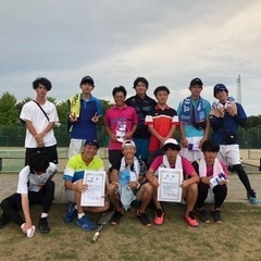 ソフトテニスクラブチーム「アキラ会」の画像