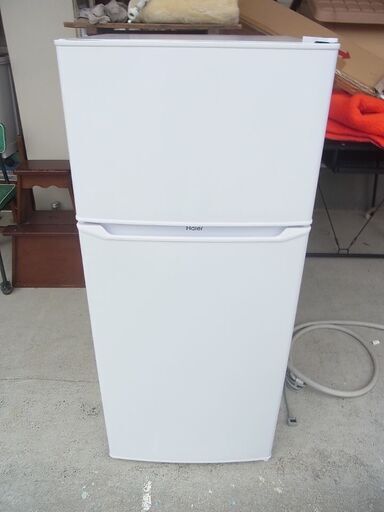 ハイアール　冷凍冷蔵庫　JR-N130A　121L　2019年