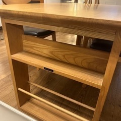 IDC OTSUKA 大塚家具 4人掛け 6人掛け 高級 デザイン コンセント付き