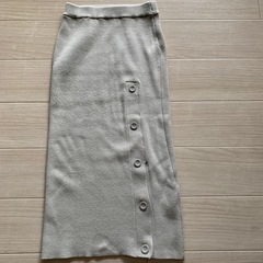ロンクタイトスカート