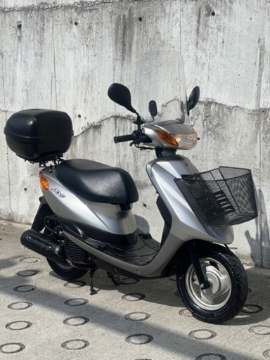 大人気セール‼️燃費重視\u0026バイク初心者の方にオススメバッテリー充電済み前後タイヤまだまだ山あり嬉しいオイル交換済み♻️速いSA36J ジョグ✴