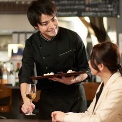 《高時給》リゾートホテルのレストラン★ホールスタッフ