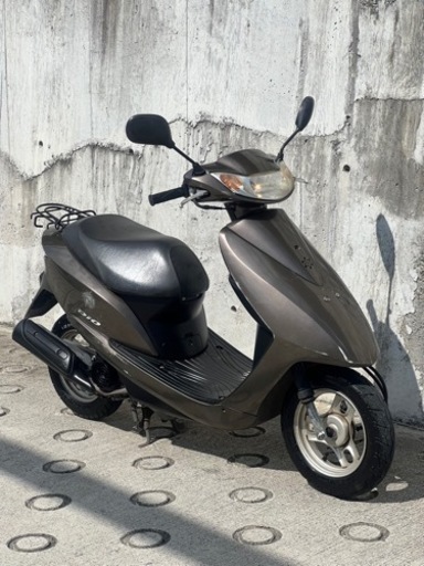 大人気セール‼️燃費重視\u0026バイク初心者の方にオススメバッテリー充電済み前後タイヤまだまだ山あり嬉しいオイル交換済み♻️速いディオ✴