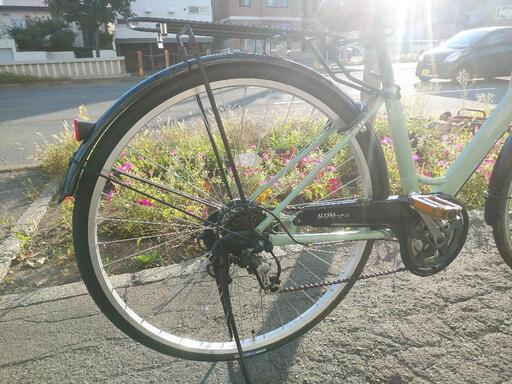 取引決定しました札幌市内配達無料！防犯登録料込み。中古27インチ！