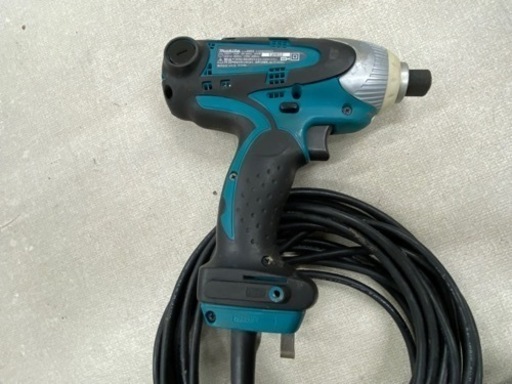 【電動工具】makita インパクトドライバ 6955 コード式 電動工具 100V 2-1【地域最大の品揃え･電動工具高価買取アールワン田川】