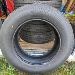 新車外し　BRIDGESTONE　225/65R17 102H　RAV4、ハリアー、エクストレイル、他