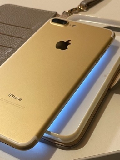 iPhone 7 Plus 128GB 美品 シャッター音オフ可能 シャッター音を消して快適