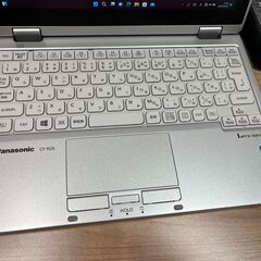 美品＞08100 超軽量 Panasonic CF-RZ68GB/SSD256 /i5 タッチパネル 