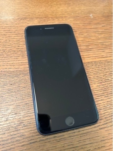 iPhone8ブラック iPhone 8 Plus Space Gray 64 GB au