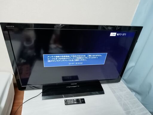 動作OK　TOSHIBA REGZA  東芝　レグザ　40型液晶テレビ　40A2　2011年製