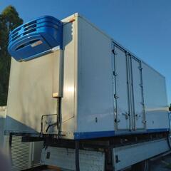 香取市】横観音扉付き 保冷コンテナ (No.M-60) 長さ約654cm(+