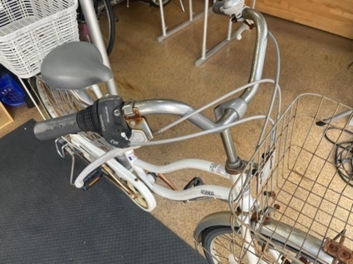A03B✴️✴️タイヤ新品✳️✳️C73D電動自転車☯️☯️ヤマハ