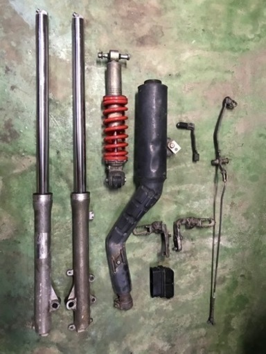 【値下】セロー225向けTT225サスペンション、マフラー、ステップ
