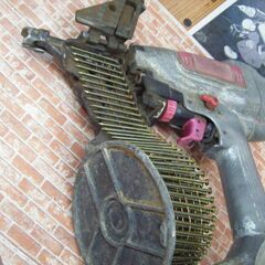 MAX 常圧釘打ち機 中古品 型式不明 【ハンズクラフト宜野湾店】