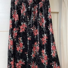 GU   ベロア　花柄　ロングスカート