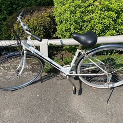 自転車　No.1069　ホワイト　27インチ　6段切替　【リサイ...