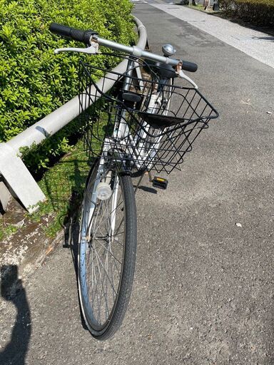 自転車　No.1069　ホワイト　27インチ　6段切替　【リサイクルショップどりーむ鹿大前店】