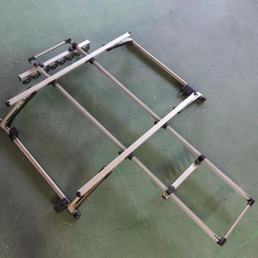 車載用ロッドホルダー
