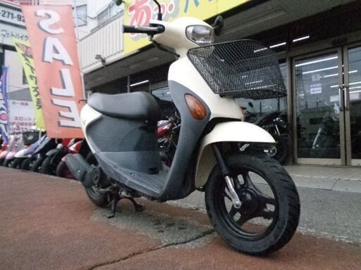 NO.4787　レッツ４　４サイクルエンジン　フューエルインジェクション　前カゴ付き　クリーム　☆彡