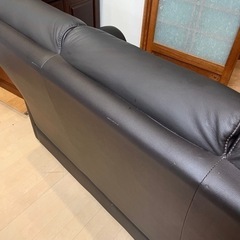 ①【超美品‼️】定価89,900円♪ ニトリ 189cm幅3人掛けソファ(アルタ) 本革製ダークブラウン♪