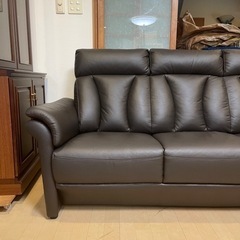 ①【超美品‼️】定価89,900円♪ ニトリ 189cm幅3人掛けソファ(アルタ) 本革製ダークブラウン♪