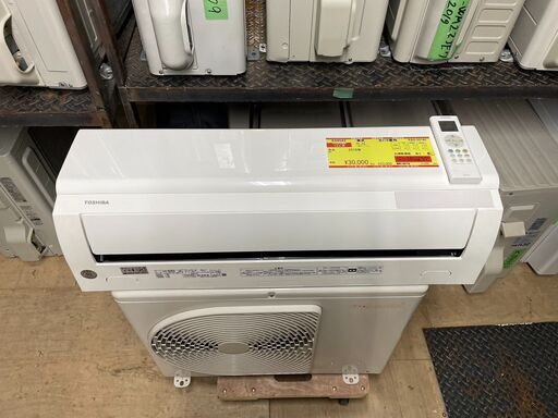 K04542　東芝　2019年製　中古エアコン　主に6畳用　冷房能力　2.2KW ／ 暖房能力　2.5KW