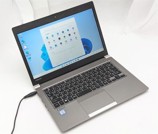 送料無料 高速SSD 13.3型 軽量 薄型 中古ノートパソコン 第7世代Core i5 東芝 R63/J 8GB 無線 Bluetooth カメラ Windows11 Office 保証付き
