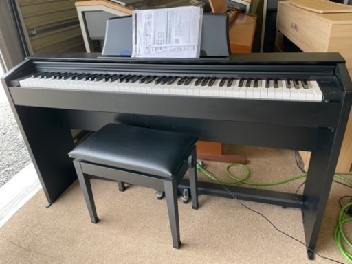 中古美品2020年製CASIO(カシオ) 88鍵盤 電子ピアノ Privia PX-770BK ブラックウッド調