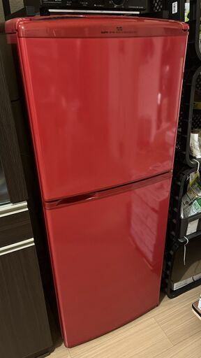 ヨドバシ.com - サンヨー SANYO 冷蔵庫（137L・右開き） シルバーベーシック it'sシリーズ SR-141P-SB 通販【全品無料配達】