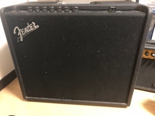 fender Mustang GT100 エレキギター　アンプ