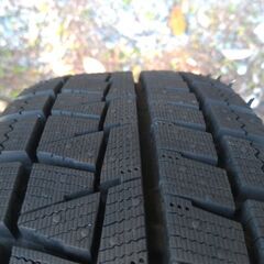 シーズン前特価 使用少 ブリジストン スタッドレス アルミ付 155/65R13