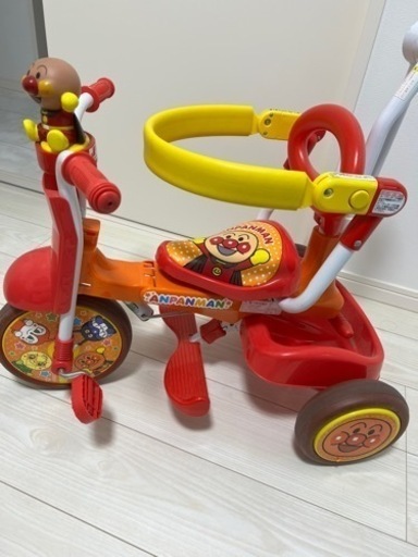 アンパンマン　折りたたみ三輪車