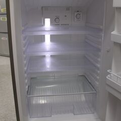 ヤマダ　275L冷蔵庫　2ドア　2015年製