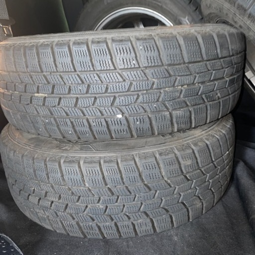 170系シェンタ　15インチ スタッドレスタイヤ アルミ４本セット　引取のみ シエンタ用 新品スタッドレス4本セット 割引車用品・バイク用品