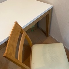 ダイニングテーブル 白