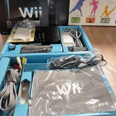 WiiとWii Fit Plus(ボードあり)、おまけつき