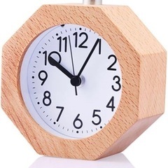 【新品】デジタル目覚まし時計、無音木製八角形ベッドサイドデジタル...