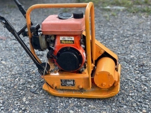 三笠　小型プレートコンパクター