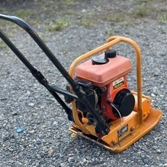 三笠　小型プレートコンパクター