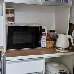 10/23ごろまで耐震機能付き　食器棚　ニトリ　キッチンボード