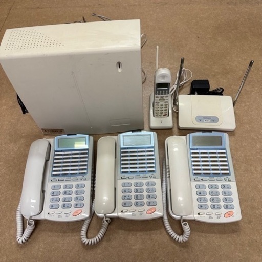 ビジネスフォン　NYC-iZ10V2-ME　電話機　コードレス　主装置　電話交換機　ナカヨ　オフィス用品