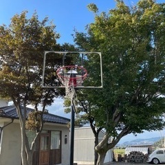 譲ります！屋外バスケットゴール破損あり