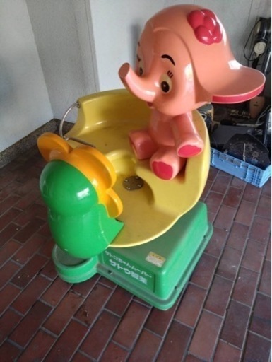サトコちゃんムーバー　サトウ製薬