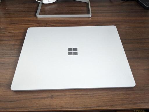 ノートパソコン surface laptop (1769)