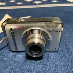 フジフィルム、デジタルカメラ(FinePixA600)❣️