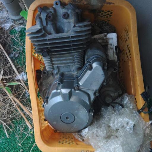 グース350 エンジン