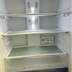 三菱の白い冷蔵庫をお譲りします！