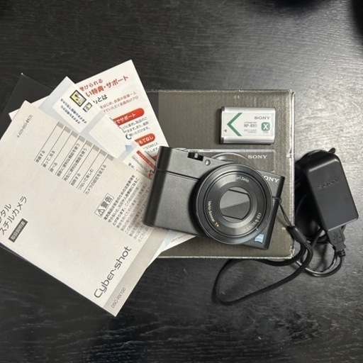 高級コンパクトデジタルカメラ SONY DSC-RX100