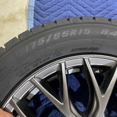 【受け渡し者決定】シエンタ　コンパクトカー　スタッドレス　１５㌅ 受け渡し者決定】シエンタ コンパクトカー スタッドレス 15㌅