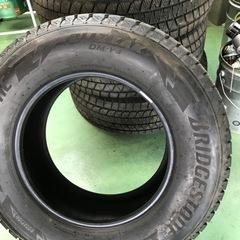 265／６５Ｒ１７　BS  DM-V3  スタッドレス